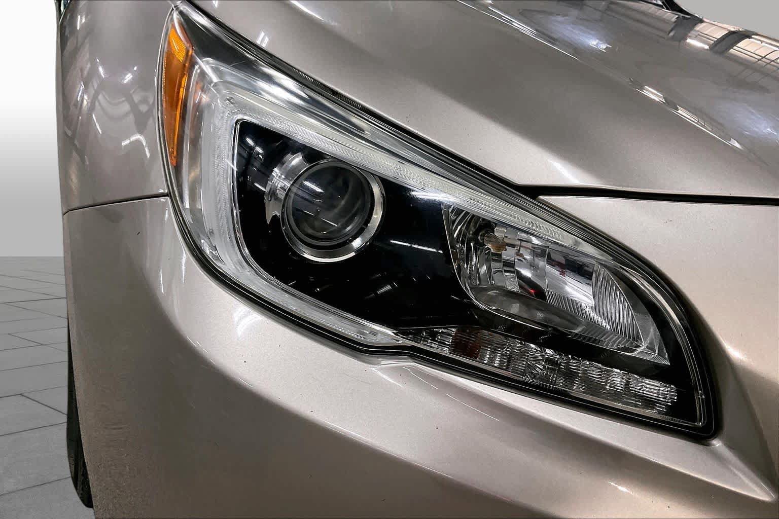 Used 2016 Subaru Legacy 2.5i Premium AWD/4WD image 28