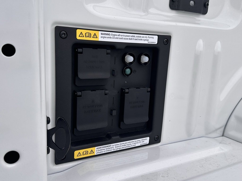 New 2025 Ford F150 Platinum w/ Equipment Group 702A High image 15