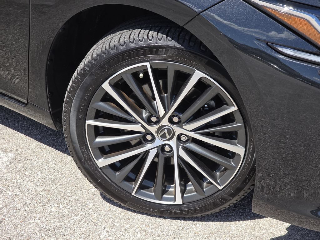 Certified 2022 Lexus ES 350 w/ Premium Package FWD image 6