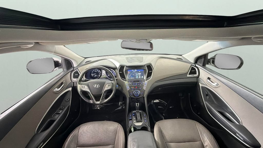 Used 2017 Hyundai Santa Fe Limited FWD image 31