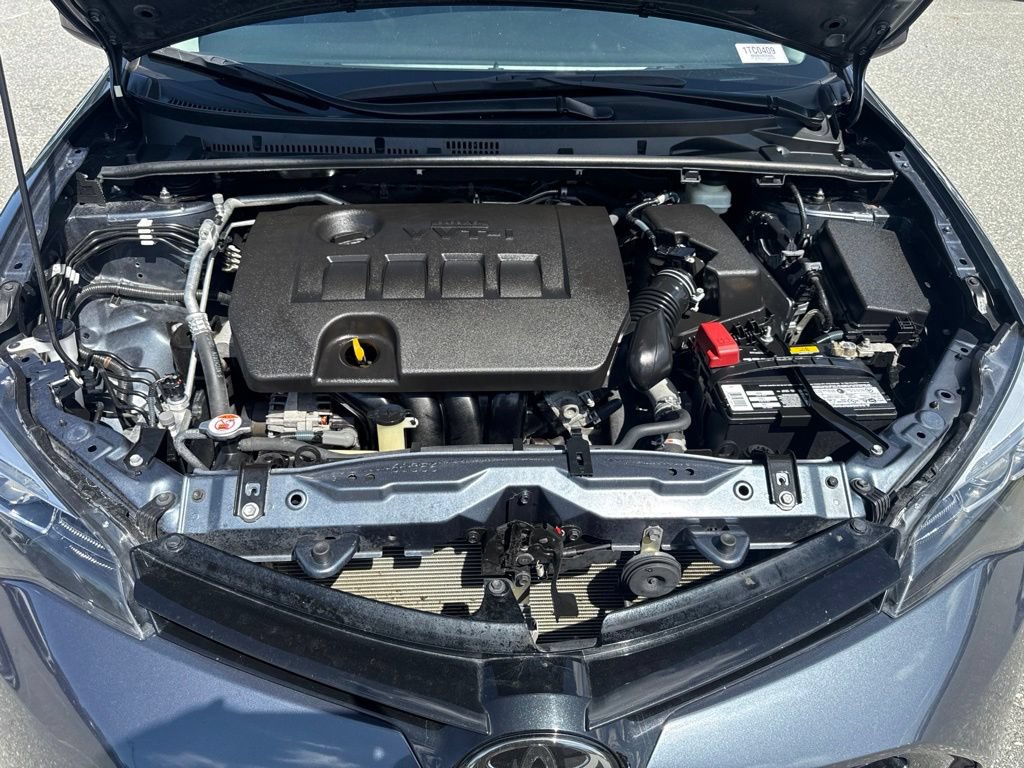 Used 2017 Toyota Corolla XLE w/ Carpet Mat Package (TMS) FWD image 22