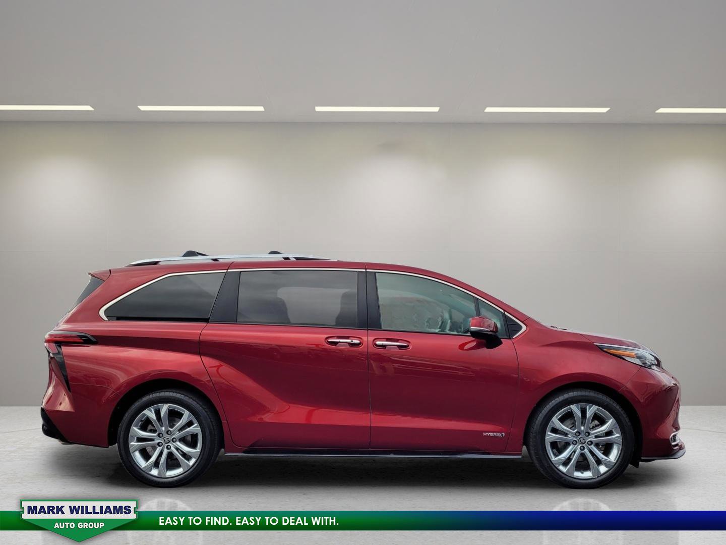 Used 2021 Toyota Sienna Platinum image 9