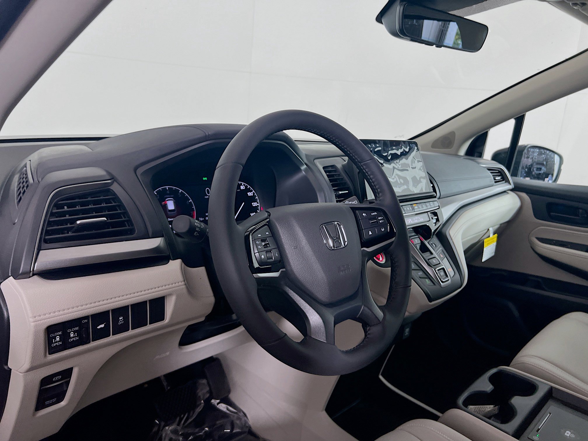 New 2026 Honda Odyssey EX-L image 8