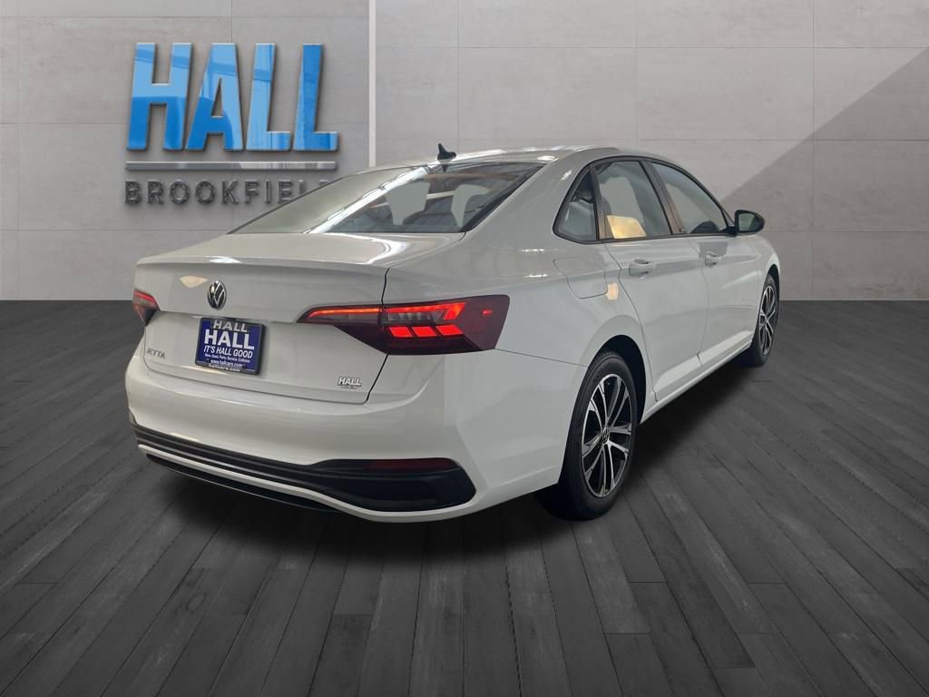 Certified 2024 Volkswagen Jetta Sport image 6