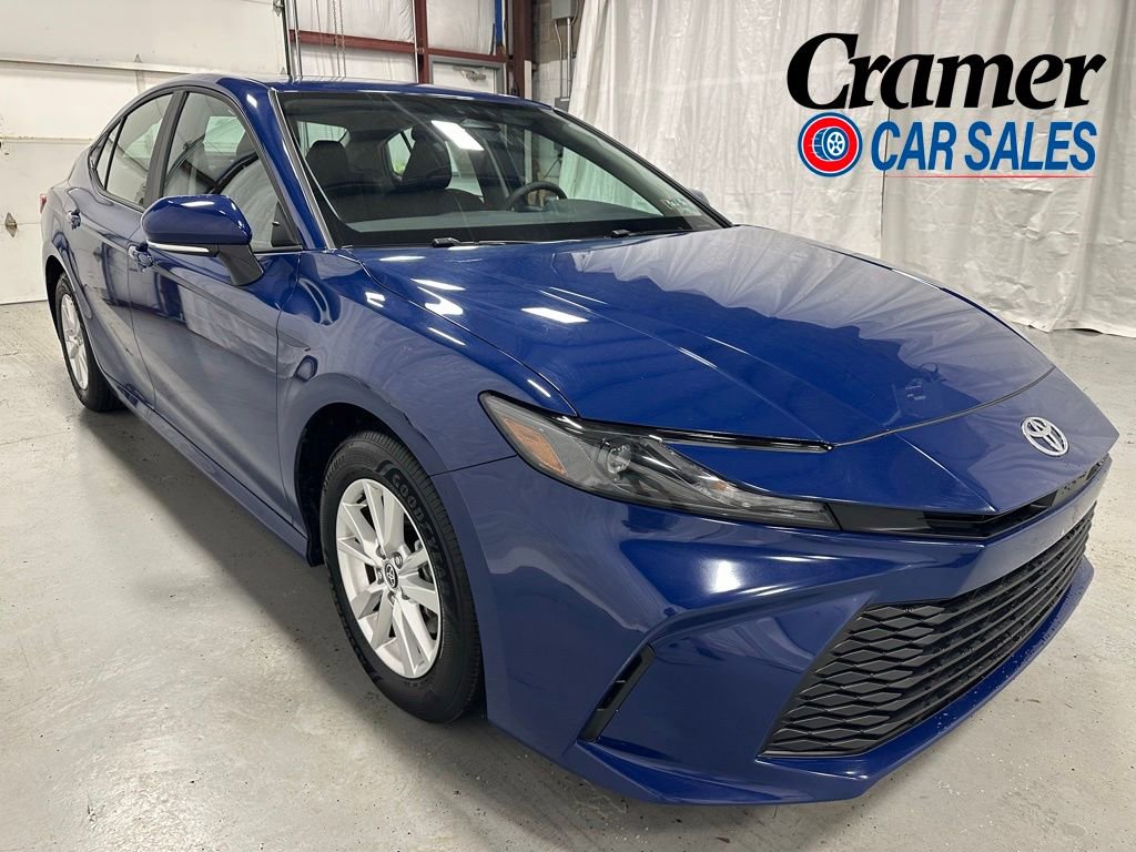 Used 2025 Toyota Camry LE FWD image 1
