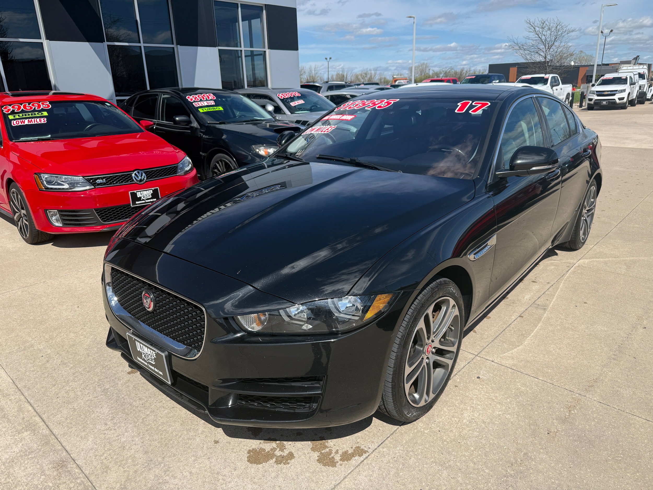 Used 2017 Jaguar XE Premium AWD/4WD image 1
