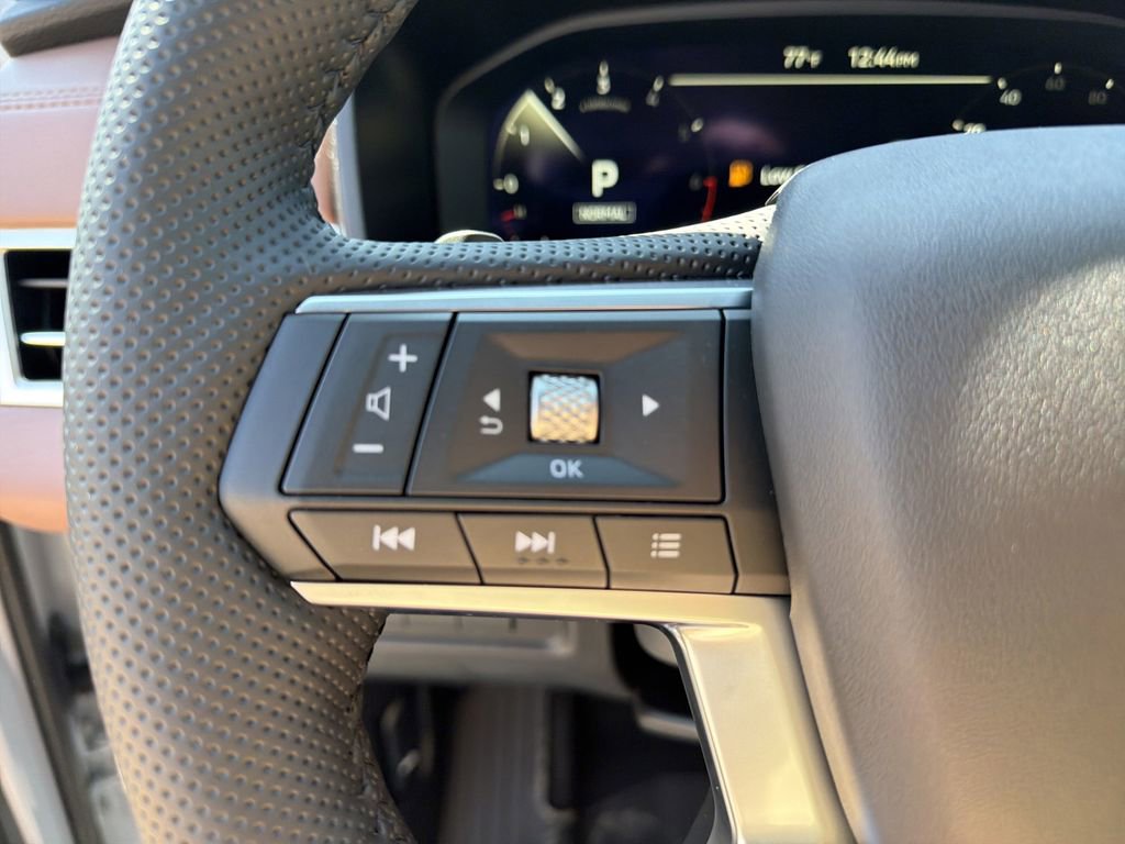 New 2026 Mitsubishi Outlander SEL image 20