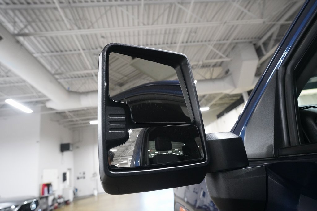 Certified 2022 GMC Sierra 3500 Pro w/ Convenience Package image 21