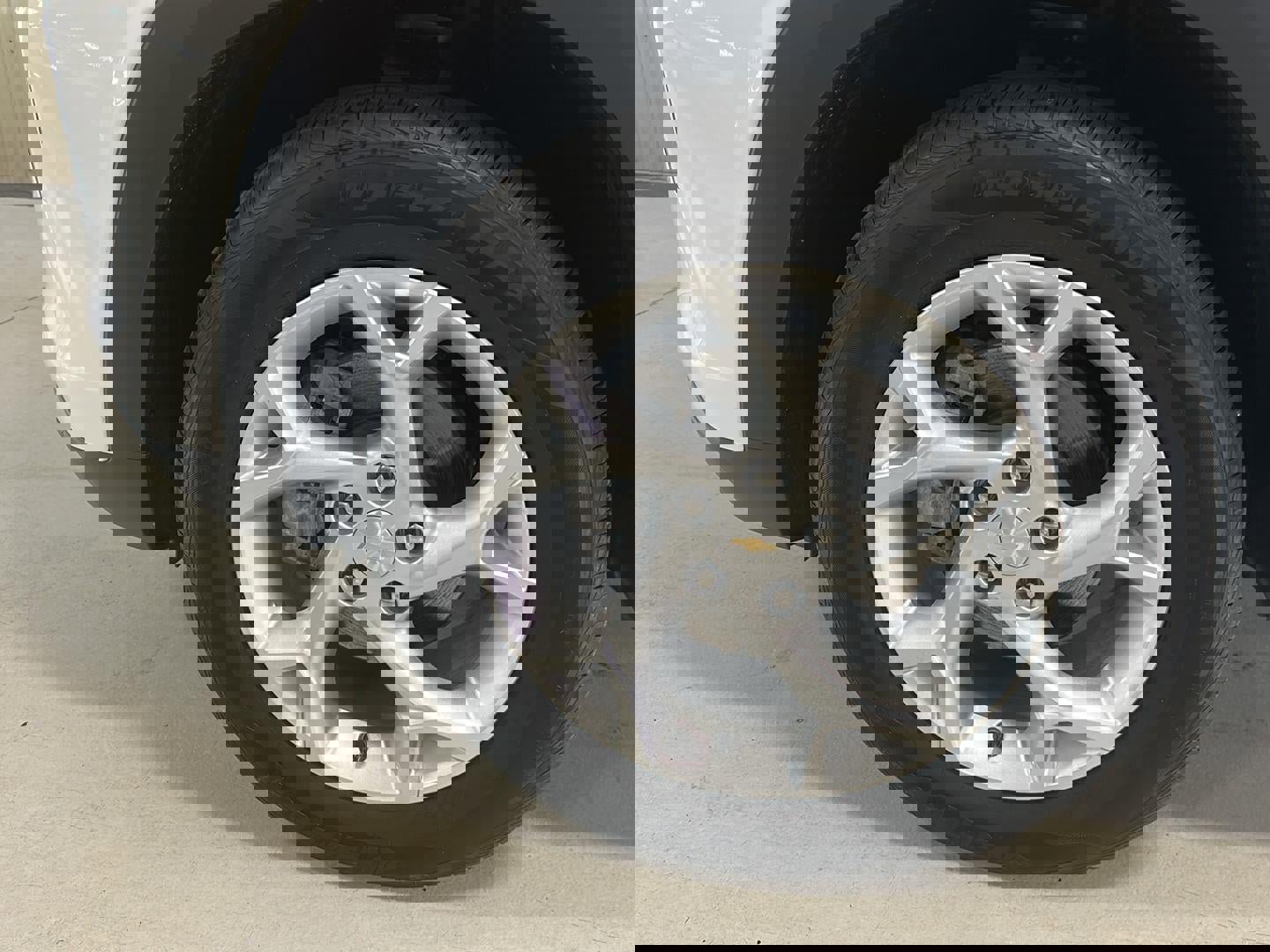 Used 2025 Chevrolet Trax LS w/ LS Convenience Package image 24