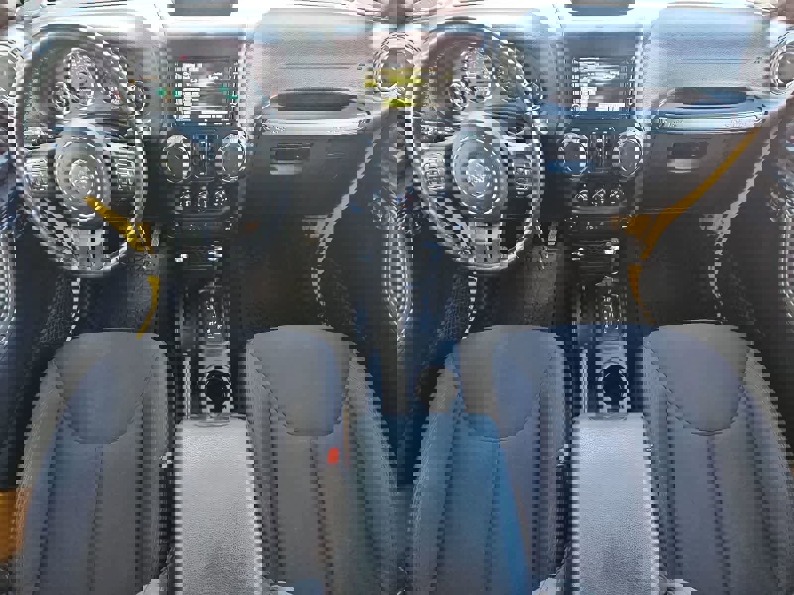 Used 2015 Jeep Wrangler Unlimited Sport w/ Power Convenience Group image 15