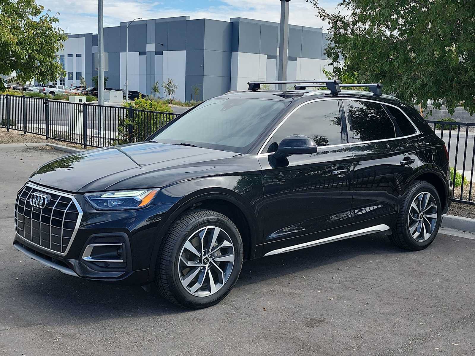 Used 2021 Audi Q5 2.0T Premium Plus AWD/4WD image 4