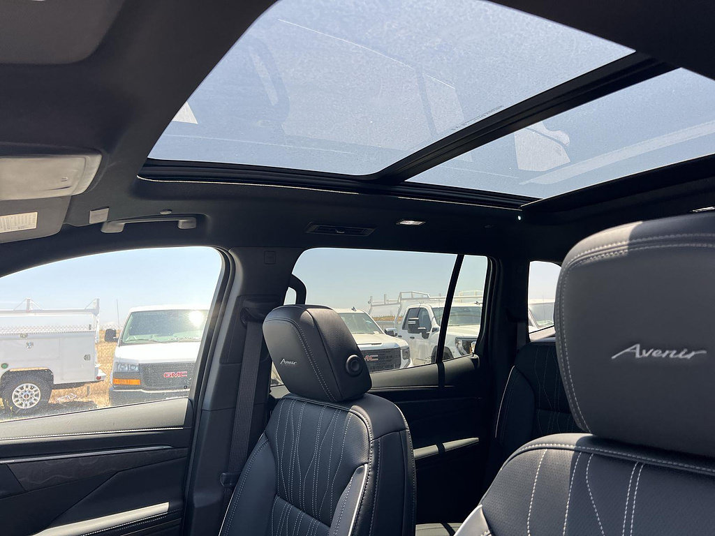 New 2026 Buick Enclave Avenir w/ Super Cruise Package FWD image 25