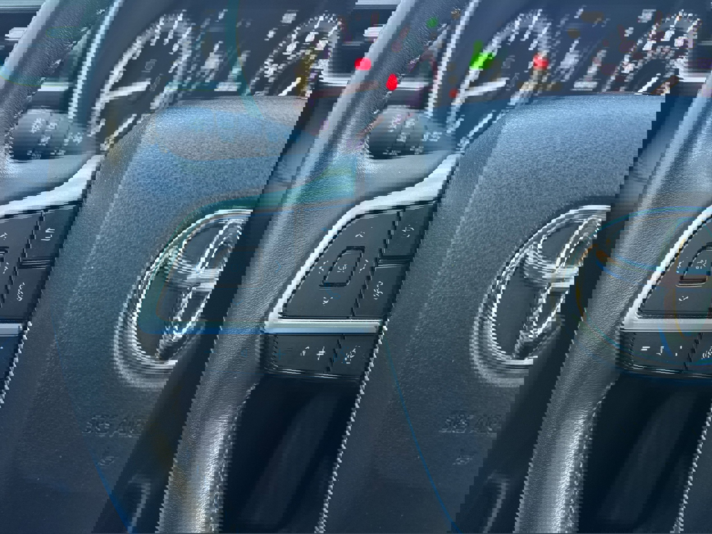 Used 2022 Toyota Highlander XLE image 28