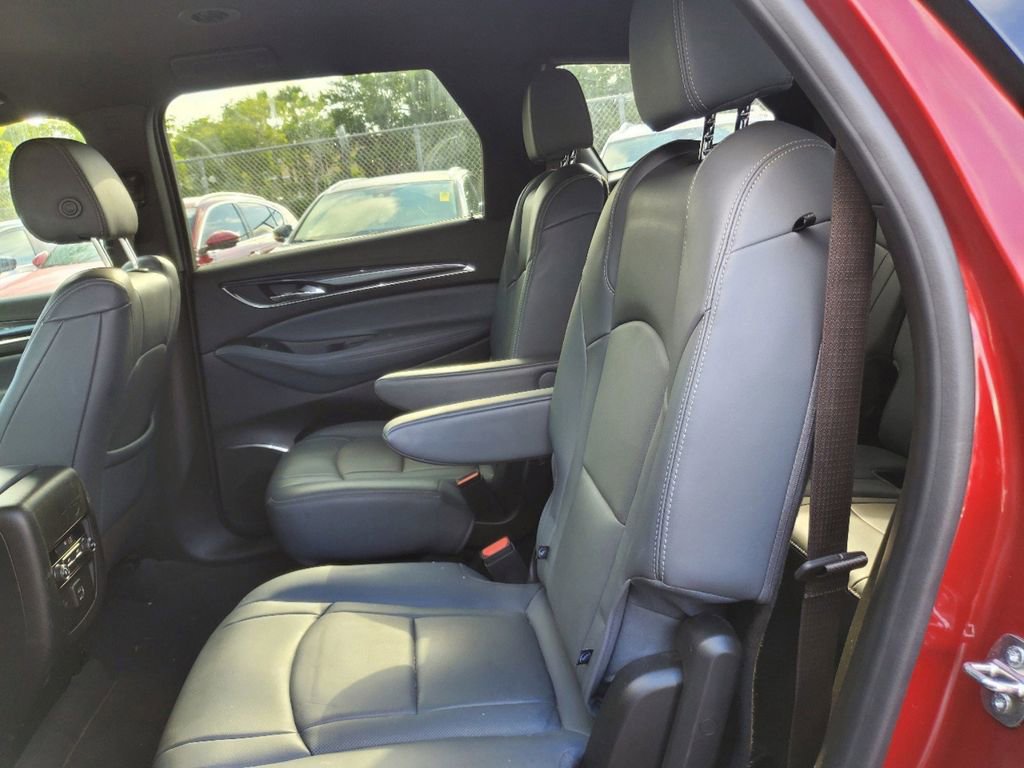 Used 2024 Buick Enclave Essence w/ Sport Touring Edition image 11