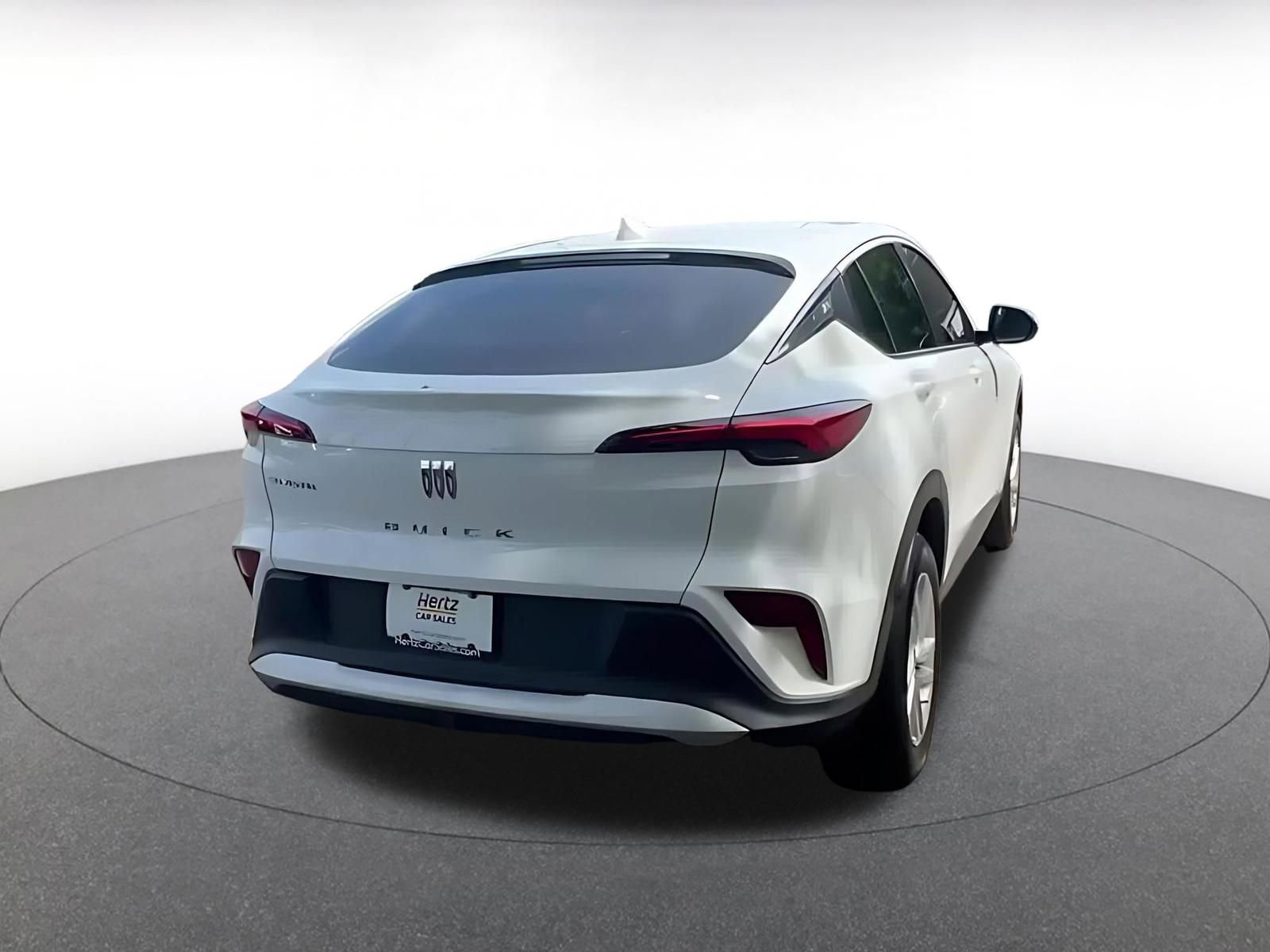 Used 2025 Buick Envista Preferred image 14