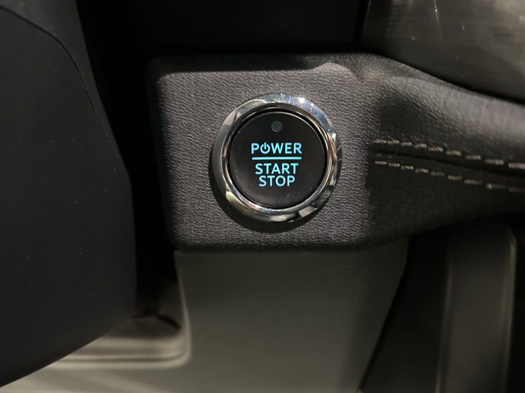 Used 2024 Ford F150 Lightning Flash w/ Max Trailer Tow Package image 18