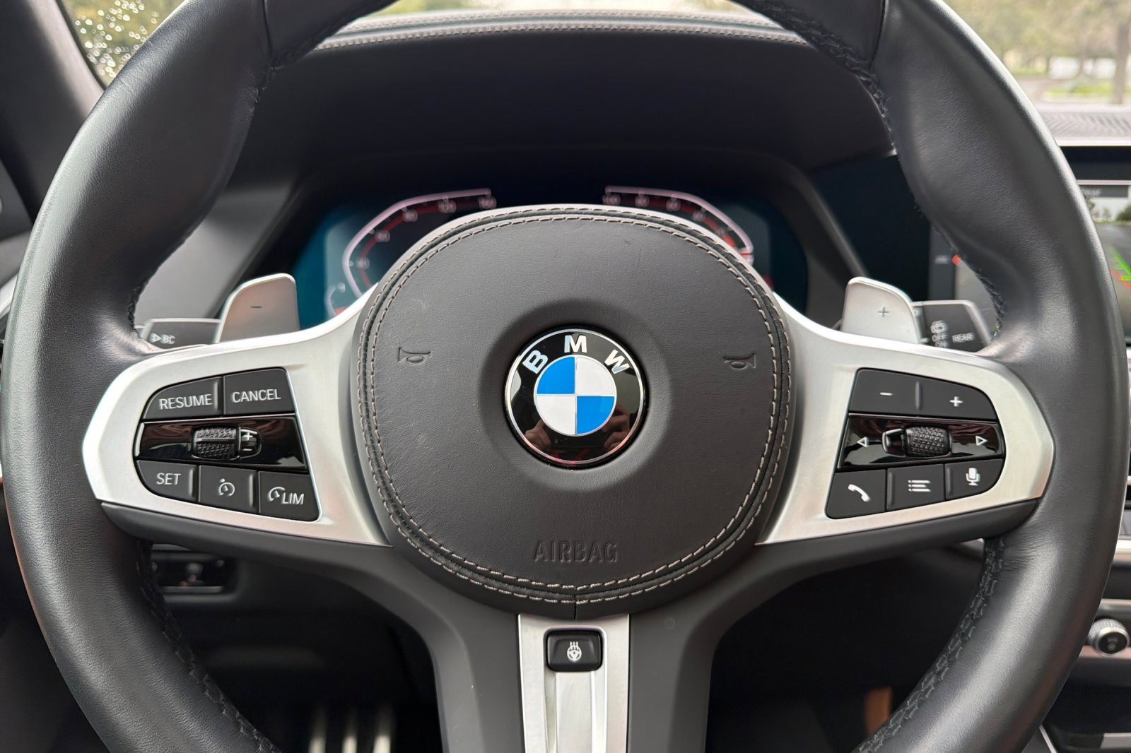 Certified 2022 BMW X7 xDrive40i w/ M Sport Package image 31