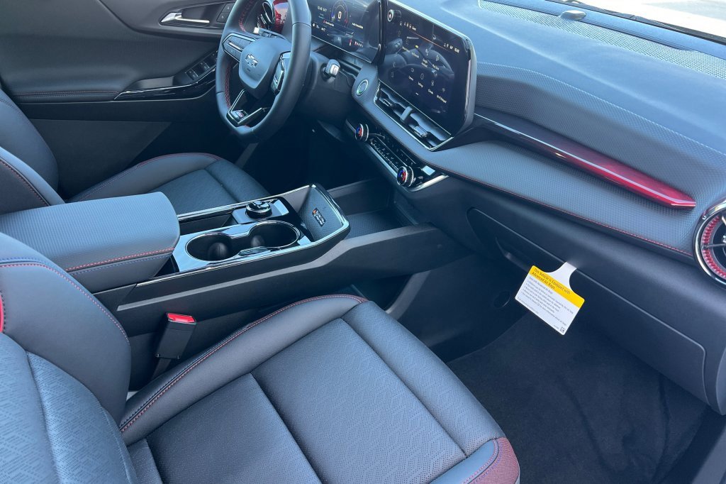 New 2026 Chevrolet Equinox RS w/ Convenience Package III image 13