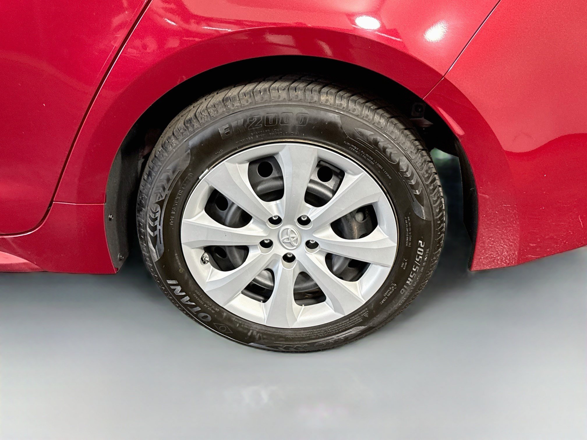 Used 2022 Toyota Corolla LE FWD image 36