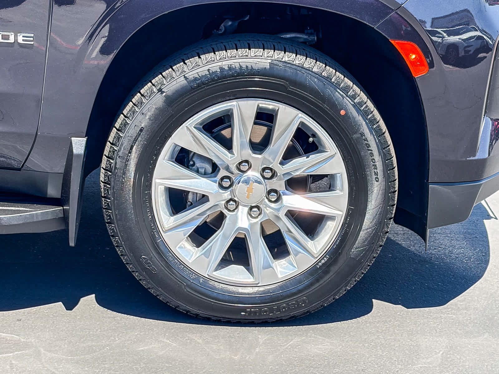 Used 2024 Chevrolet Tahoe Premier AWD/4WD image 10
