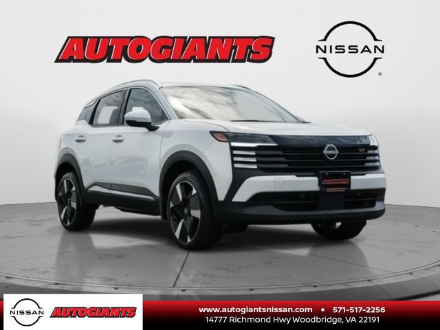 New 2025 Nissan Kicks SR w/ Illumination Package AWD/4WD image 1