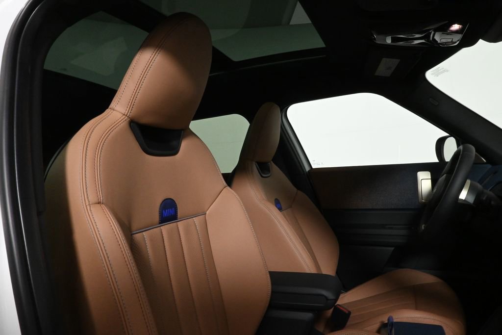 Used 2025 MINI Cooper Countryman S w/ Comfort Package Max image 36