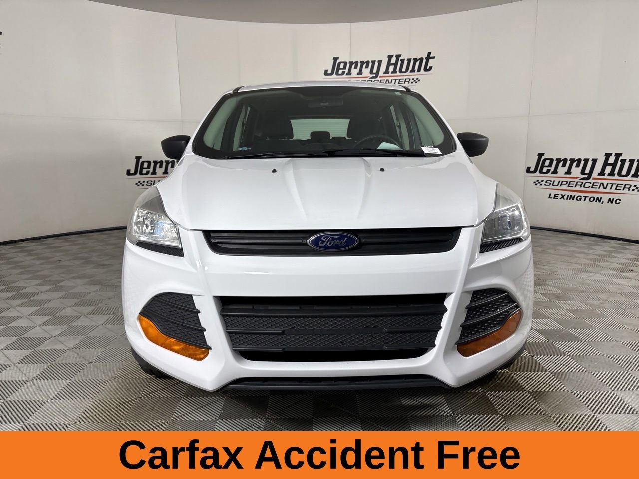 Used 2016 Ford Escape S FWD image 4