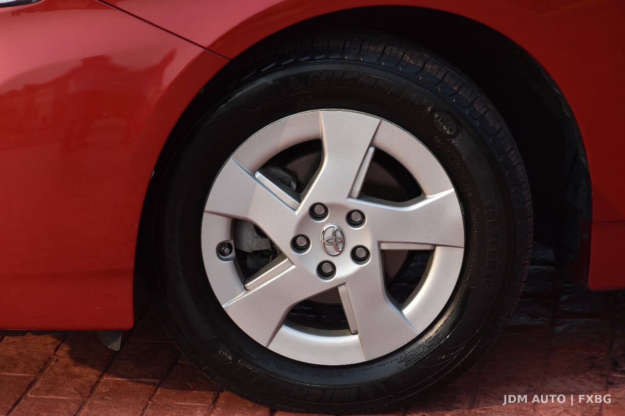 Used 2011 Toyota Prius Three FWD image 36