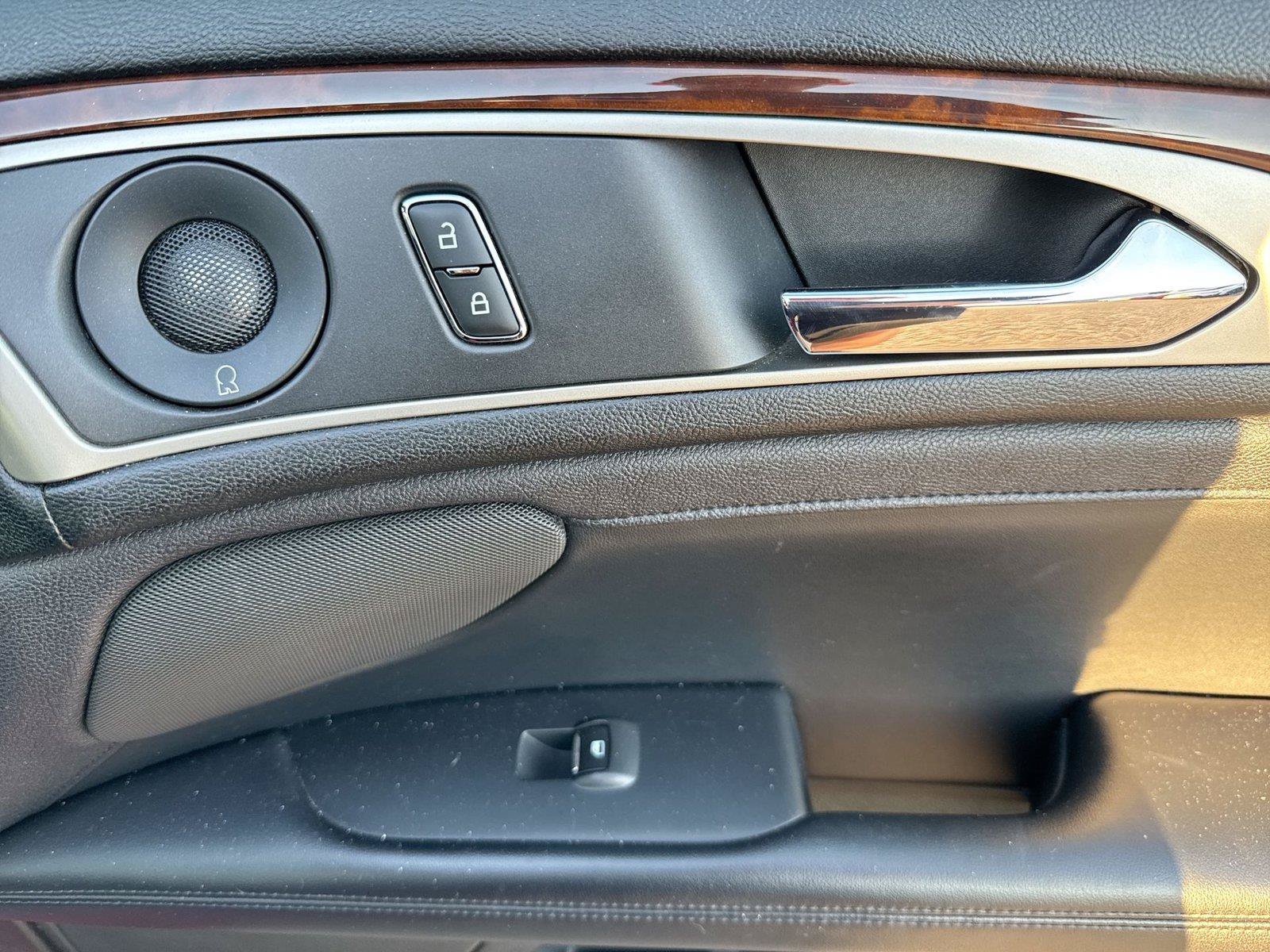 Used 2019 Lincoln MKZ Reserve AWD/4WD image 19