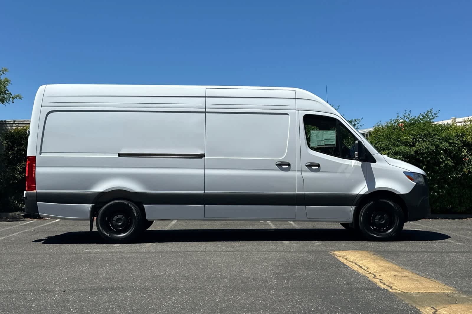 New 2026 Mercedes-Benz Sprinter 2500 image 2