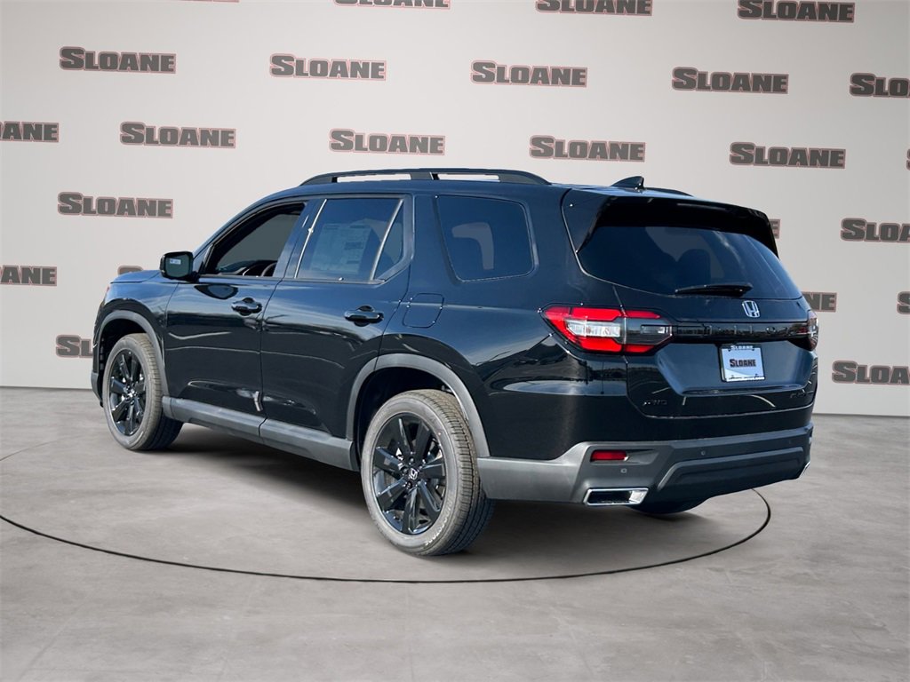 New 2025 Honda Pilot Black Edition image 3
