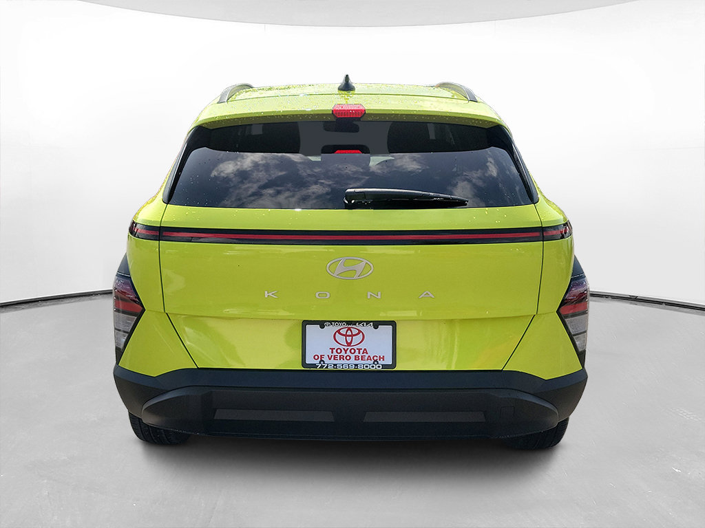 Used 2024 Hyundai Kona SEL FWD image 5