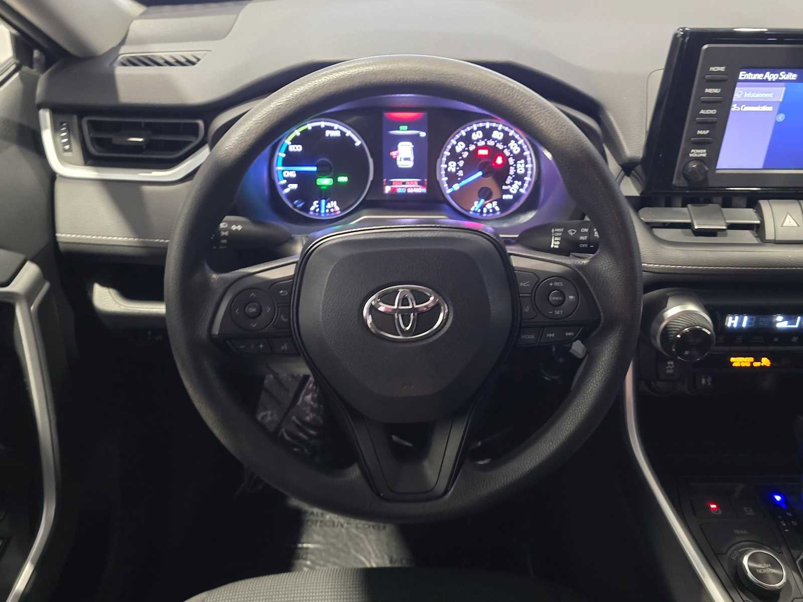 Used 2019 Toyota RAV4 LE image 22