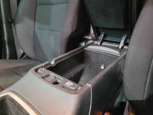 Used 2017 Jeep Grand Cherokee Laredo w/ Trailer Tow Group IV image 40