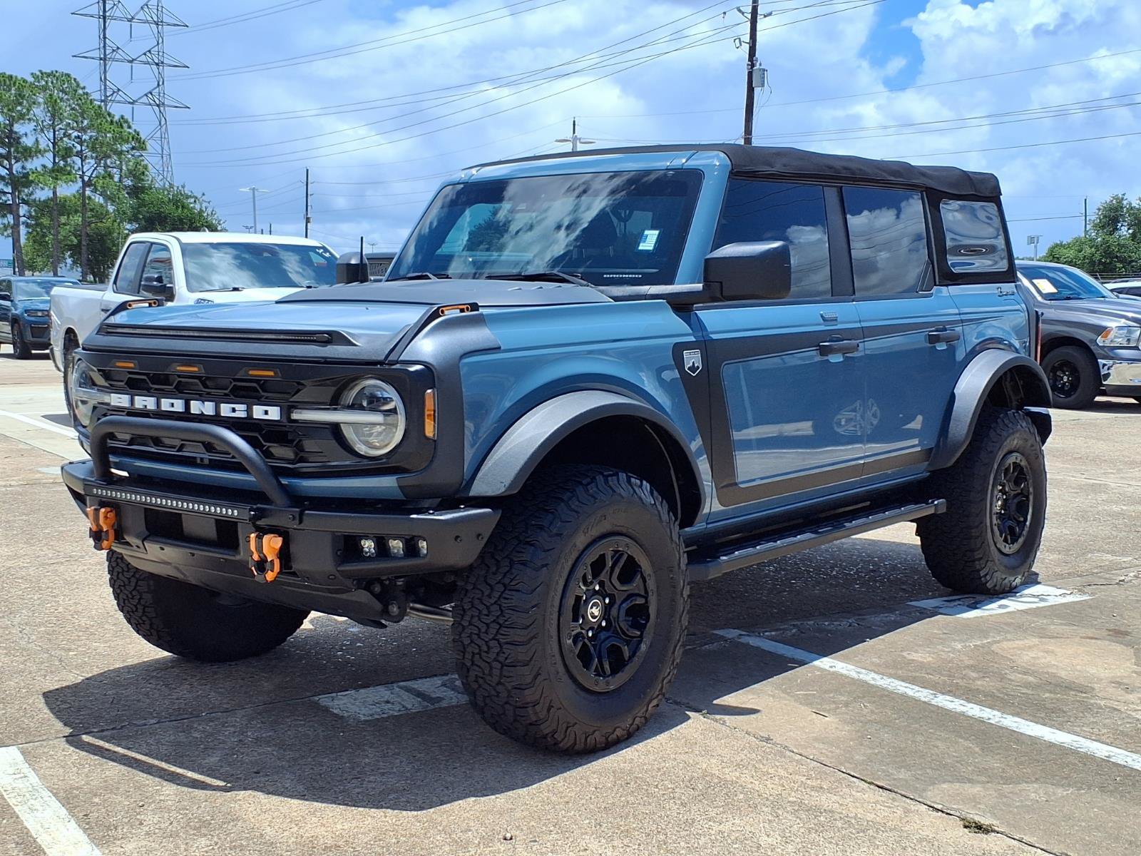 Used 2022 Ford Bronco Big Bend w/ Sasquatch Package AWD/4WD image 24