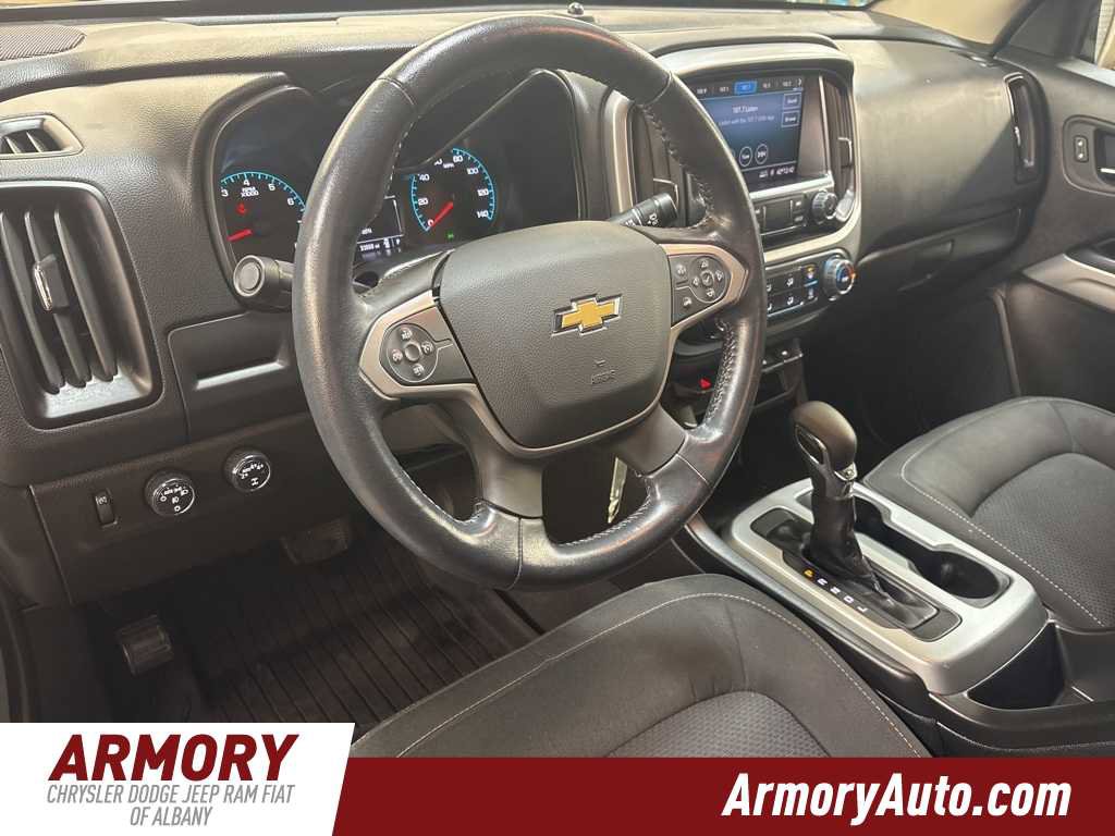 Used 2022 Chevrolet Colorado LT w/ LT Convenience Package image 10