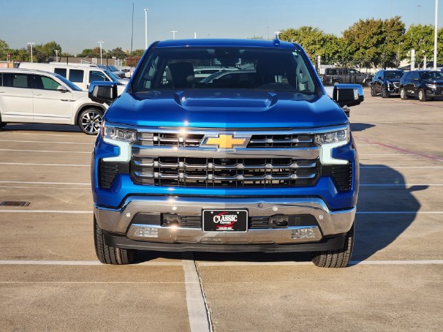 Used 2024 Chevrolet Silverado 1500 LTZ AWD/4WD image 10