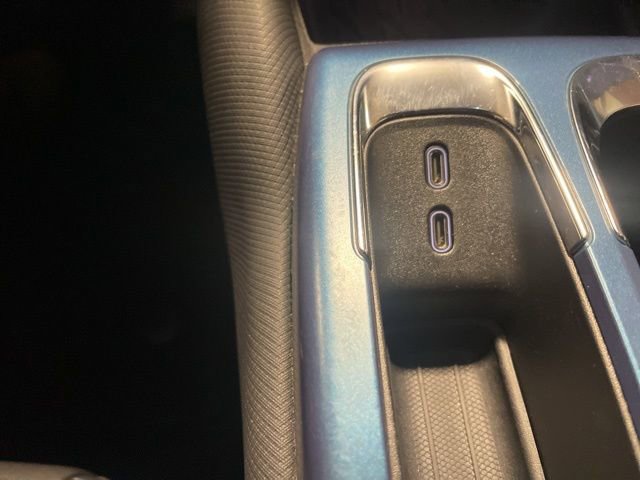 Used 2025 Chevrolet Equinox EV LT w/ Convenience Package image 29