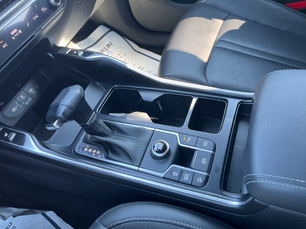 Used 2025 Kia Sorento S w/ Panoramic Sunroof Package FWD image 21