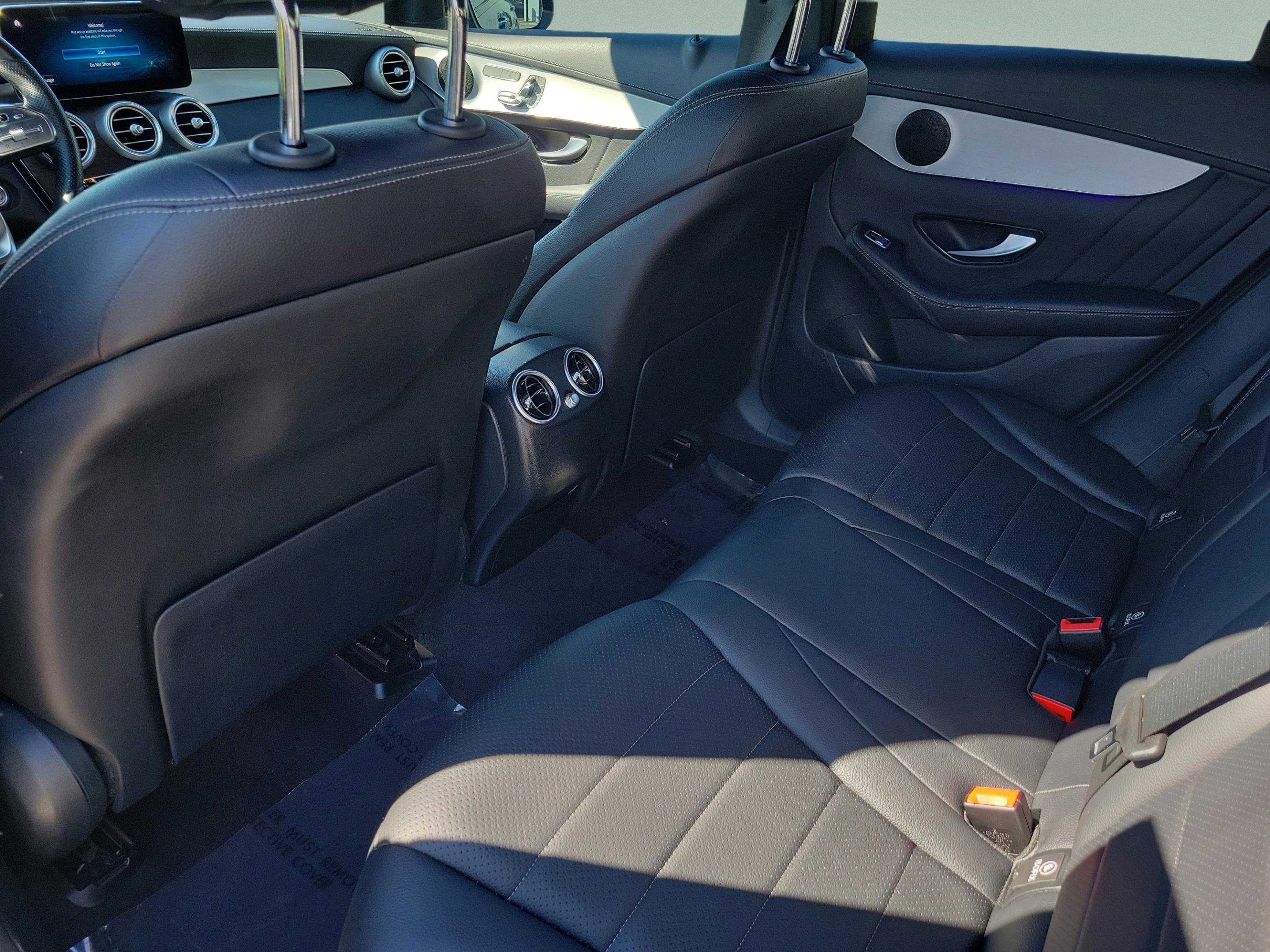 Used 2022 Mercedes-Benz GLC 300 image 9