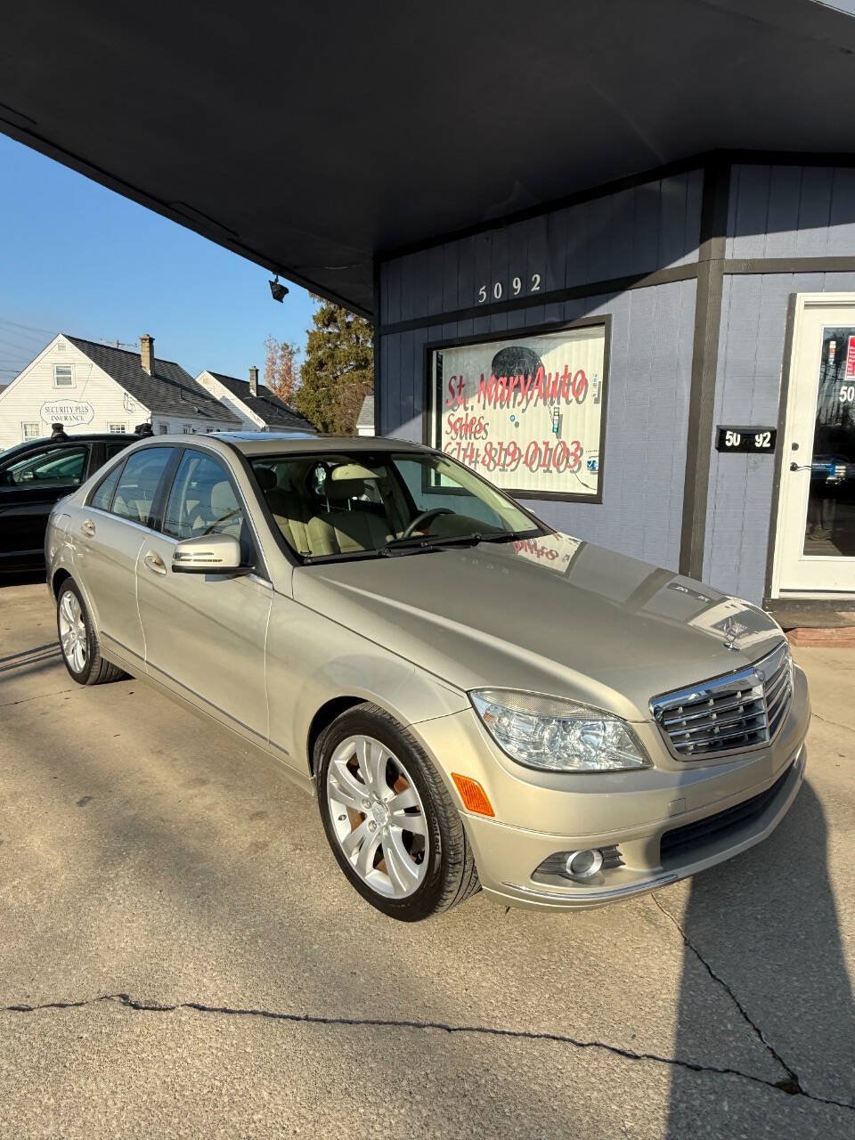 Used 2011 Mercedes-Benz C 300 Sedan image 1