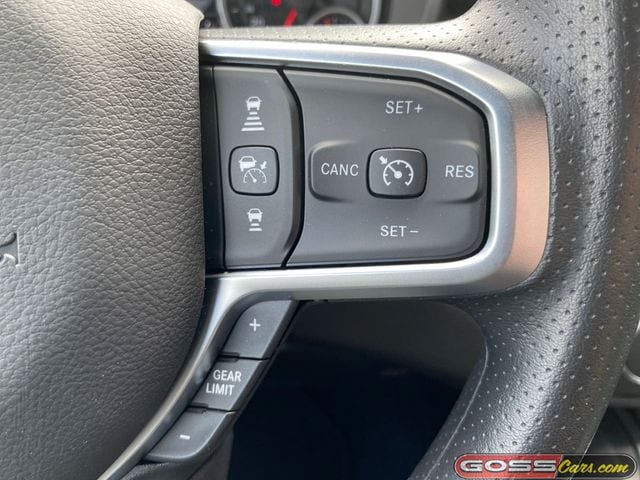 New 2026 RAM 1500 Express AWD/4WD image 17