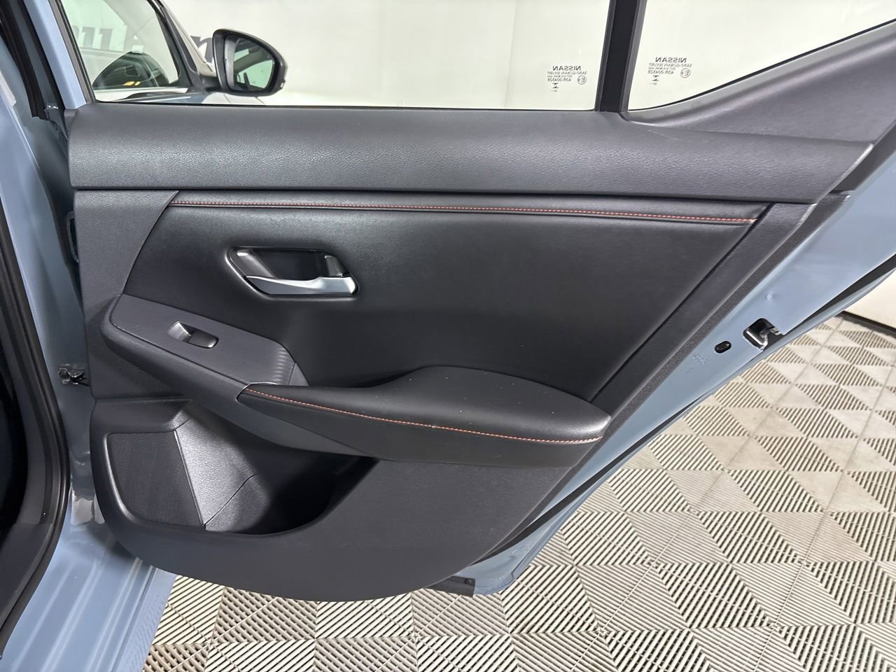 Used 2024 Nissan Sentra SR FWD image 26
