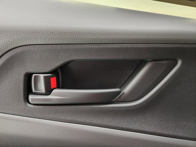 New 2026 Toyota Prius LE image 32