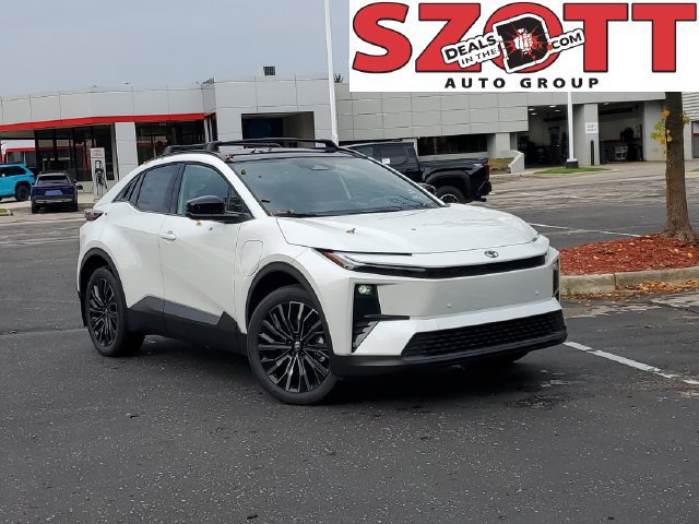 New 2027 Toyota C-HR w/ ALL Weather Mat Package (TMS)