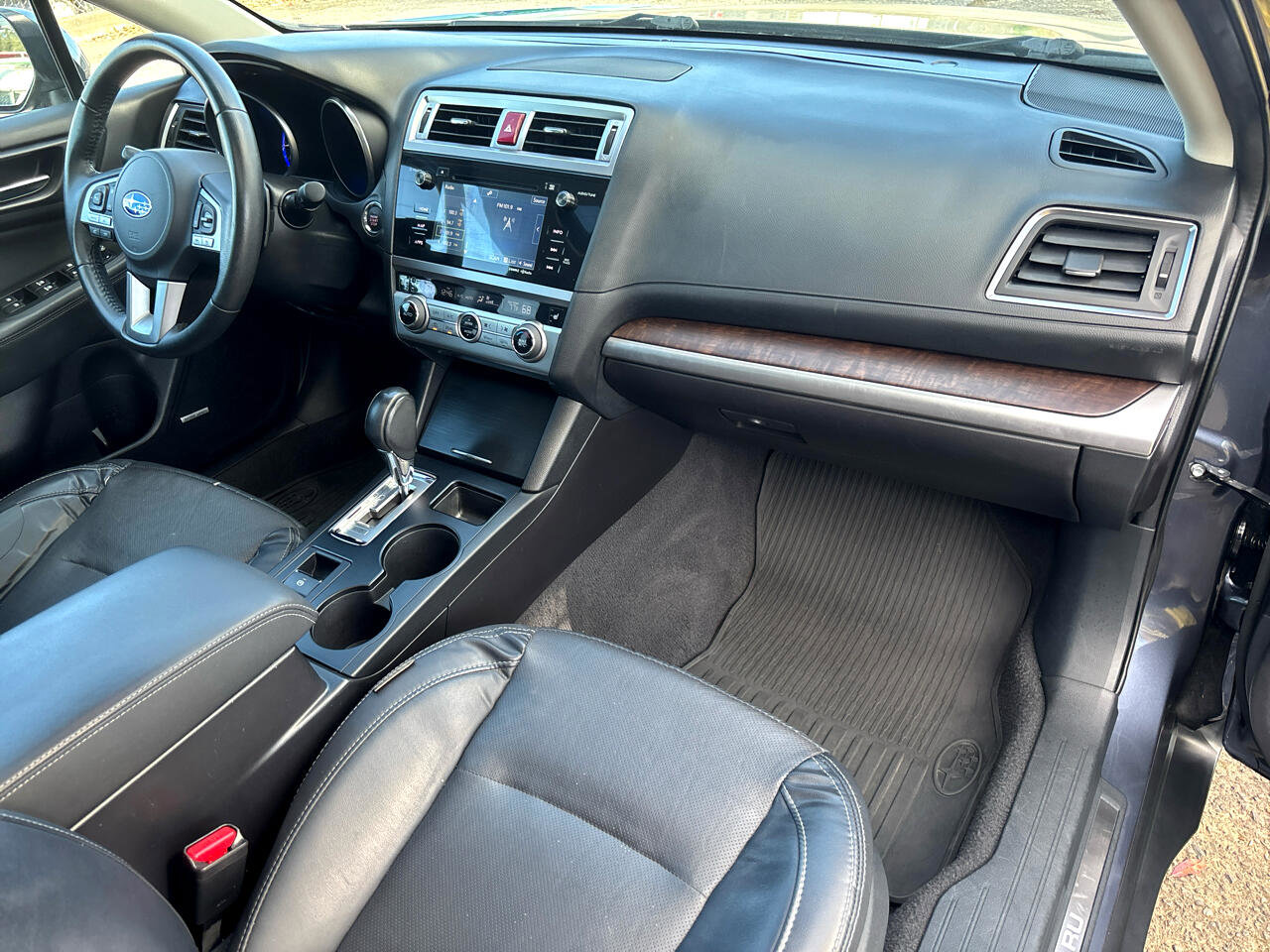 Used 2017 Subaru Outback 2.5i Limited image 26