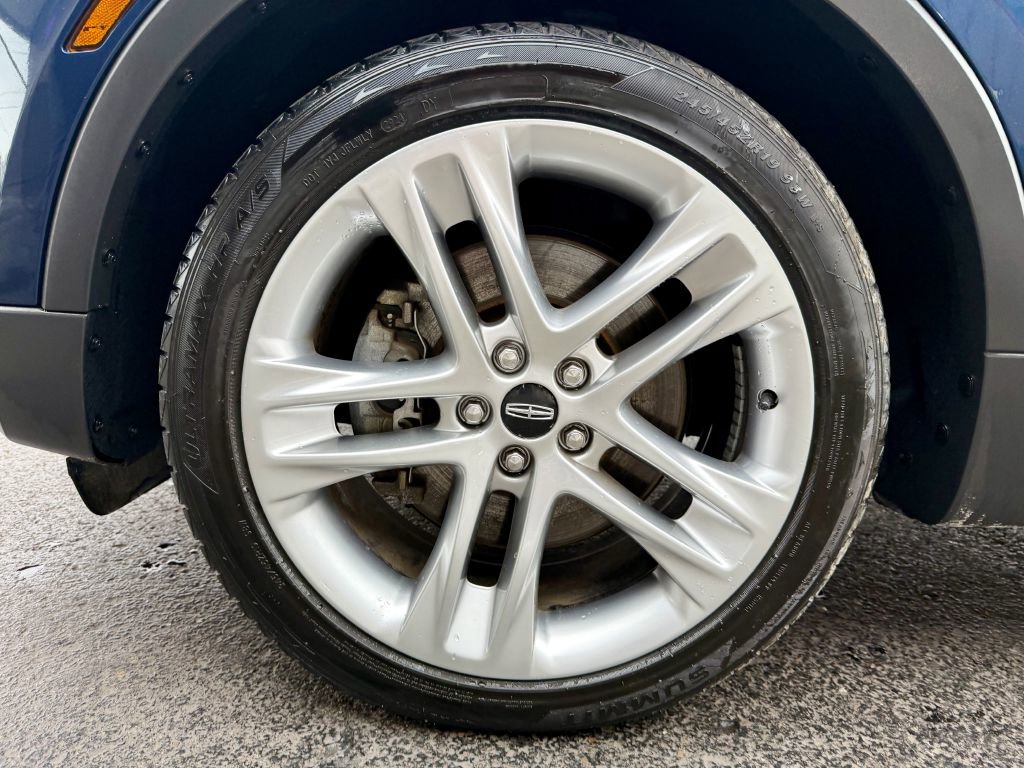 Used 2015 Lincoln MKC AWD w/ Equipment Group 102A Reserve image 27