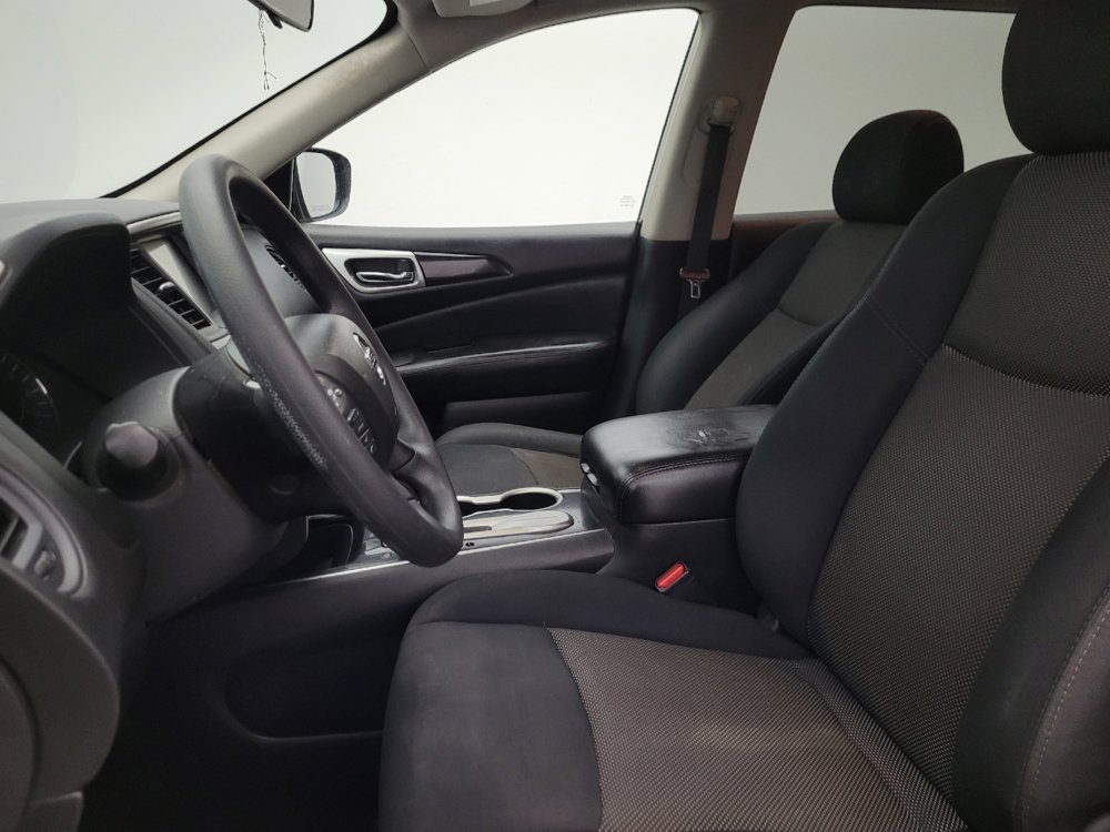 Used 2018 Nissan Pathfinder S FWD image 17