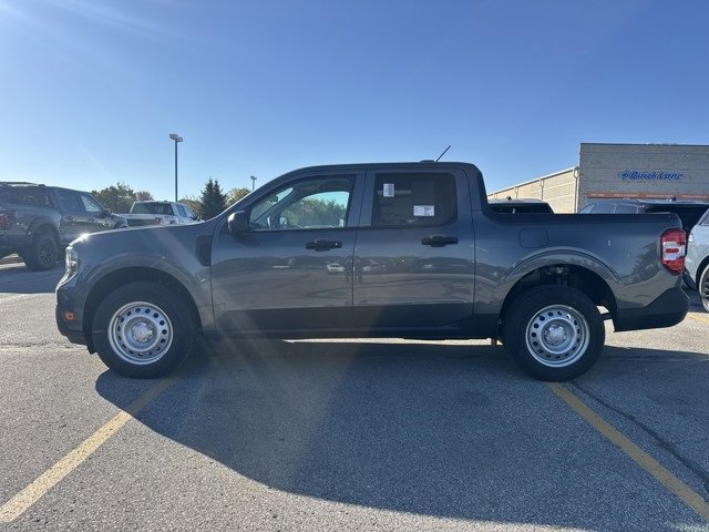 New 2025 Ford Maverick XL w/ Equipment Group 101A image 32