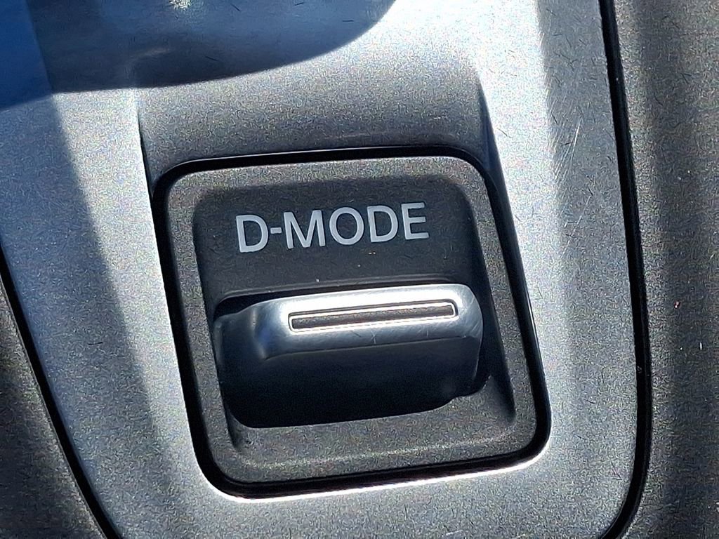 Certified 2025 INFINITI QX50 Sport image 26